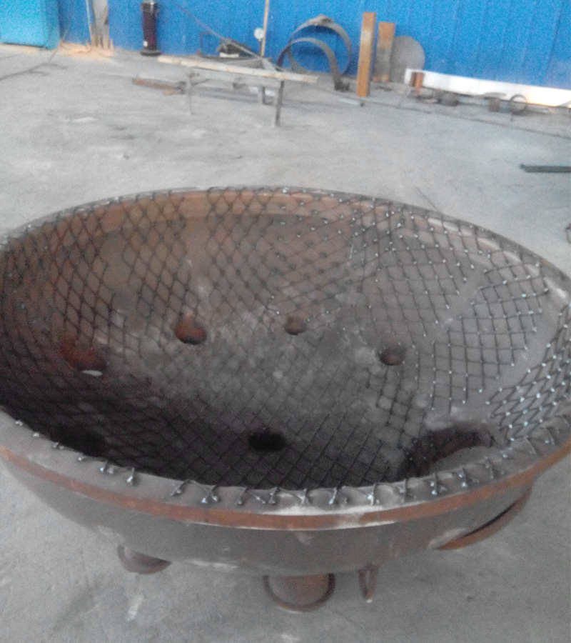 鋼襯塑儲罐的優(yōu)越性能有三點(diǎn): 鋼襯塑儲罐的優(yōu)越性能有三點(diǎn):