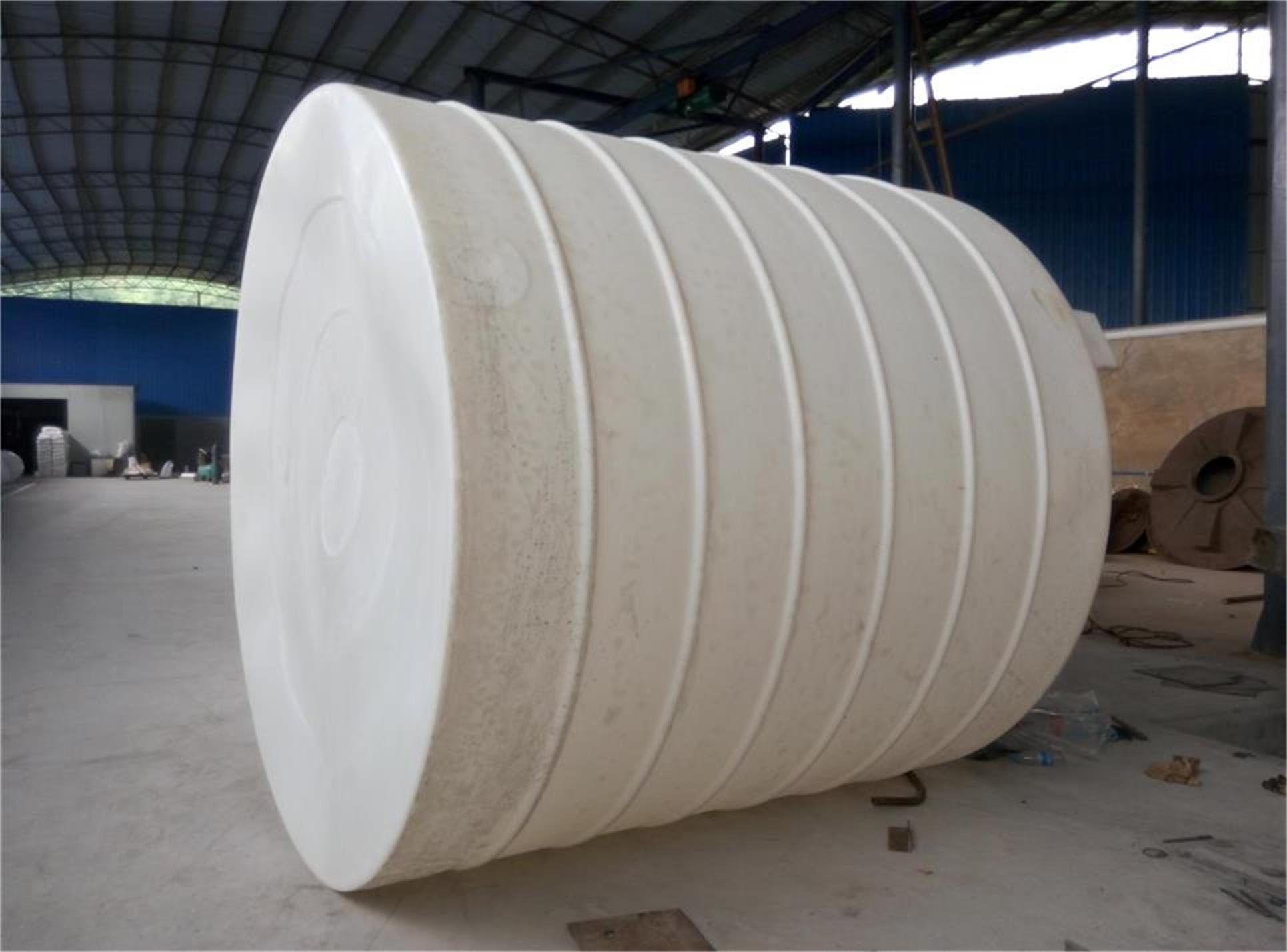 PE儲罐卸料前注意的問題都有哪些? PE儲罐卸料前注意的問題都有哪些?