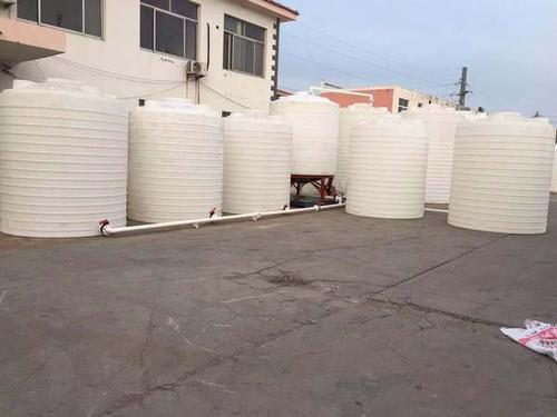 減水劑儲罐的優(yōu)勢和安裝使用注意事項 減水劑儲罐的優(yōu)勢和安裝使用注意事項